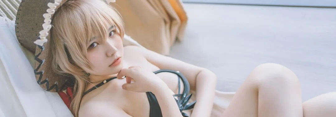 阿半今天很开心 Cosplay写真合集 共 74 期